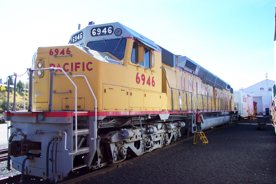 Portola Railroad Musuem - 7