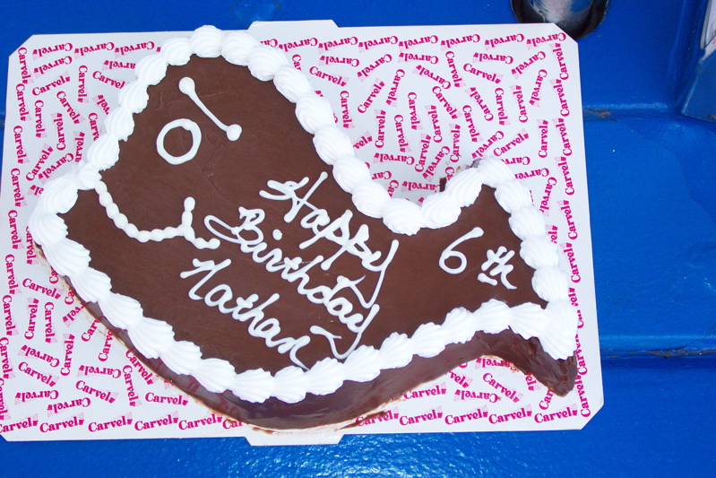 Fudgie the Whale - 1